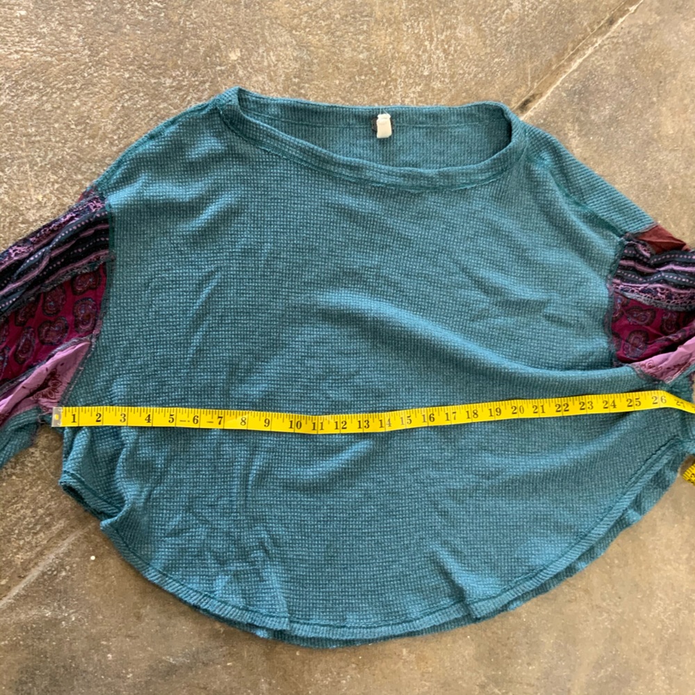 FREE PEOPLE Blossom Green Blue Floral Paisley Boho Flowy Blouse top shirt OBO - Picture 2 of 8